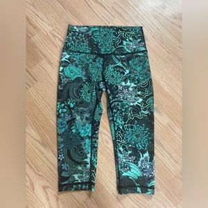 Lululemon Crops